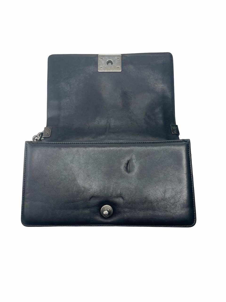 Chanel Boy - Image 10