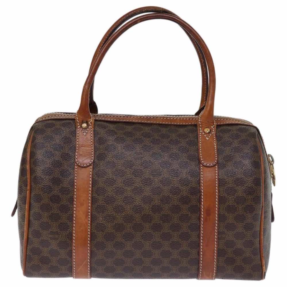 Céline Boston - Back view