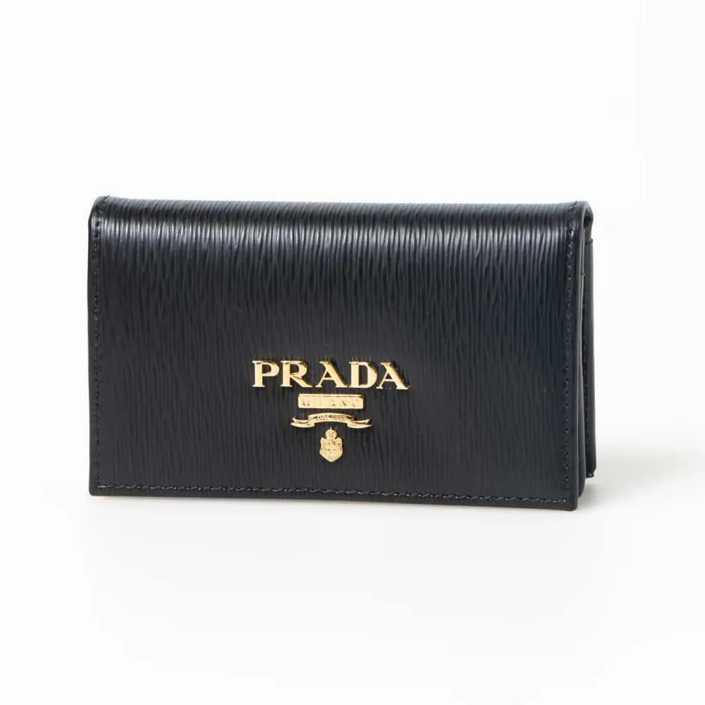 Prada Saffiano Black Leather Never worn - Front View