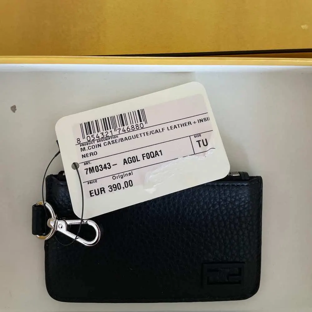 Fendi Baguette Black Leather Never worn, with tag - Box View