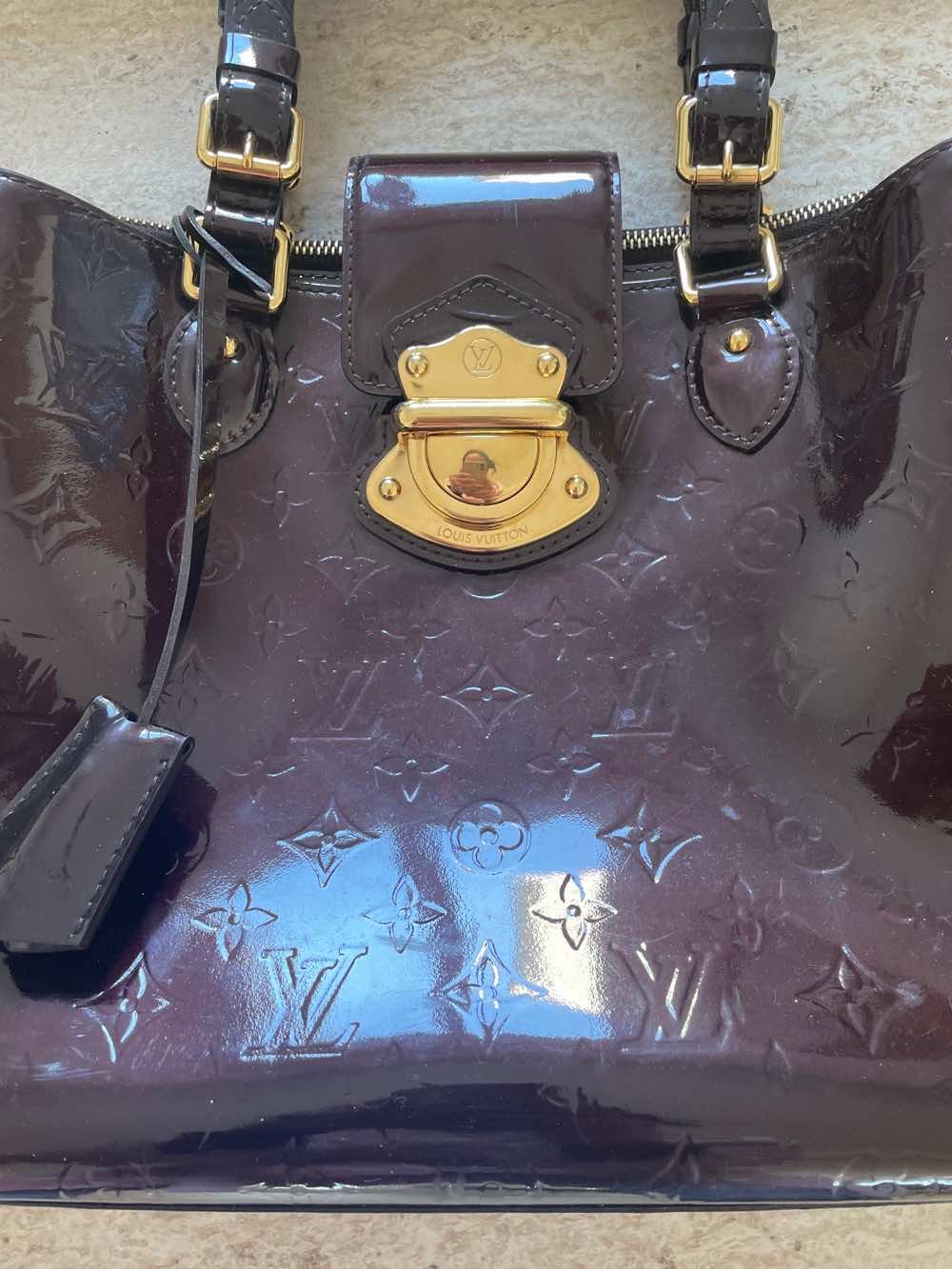Louis Vuitton Melrose - Back view