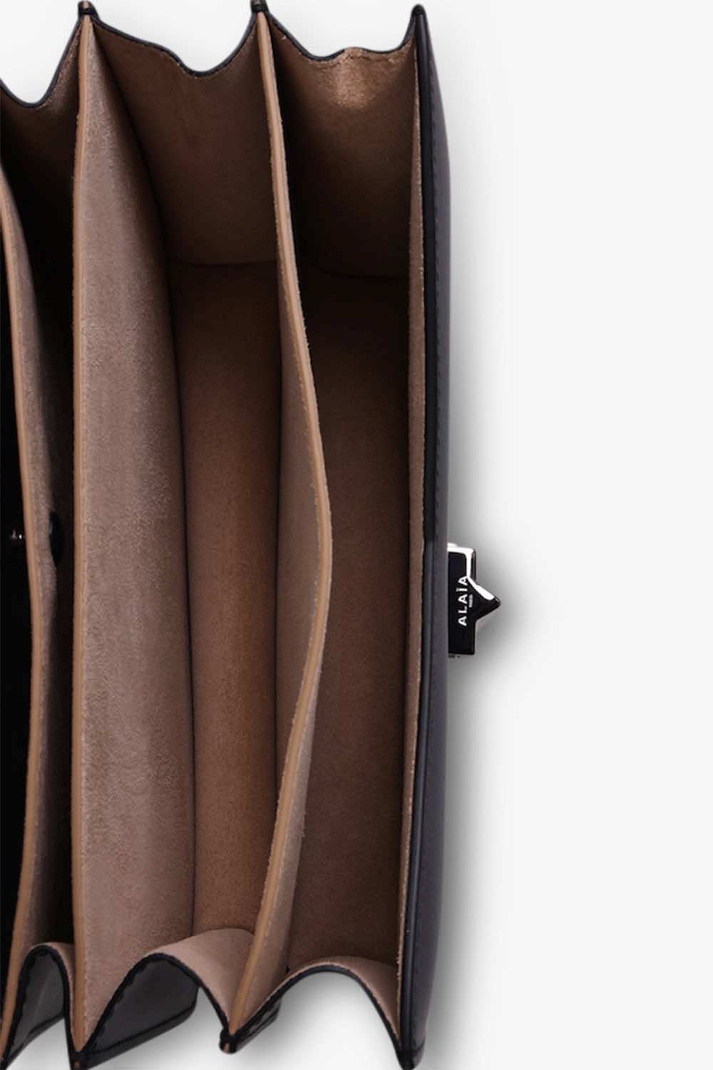 Alaïa Le papa - Detail 1