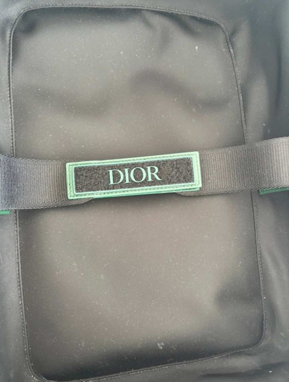 Dior Galaxy world tour - Detail 2