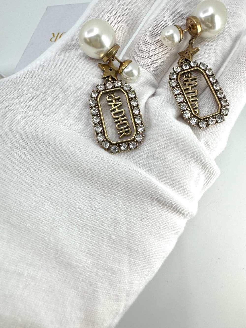 Dior tribales - Side view