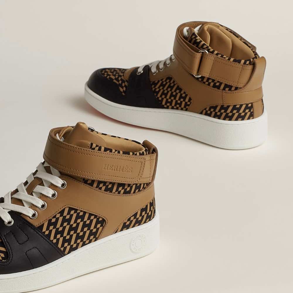 Hermès Freestyle - Side view