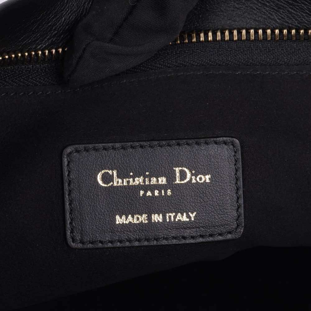 Dior Clutch - Detail 1