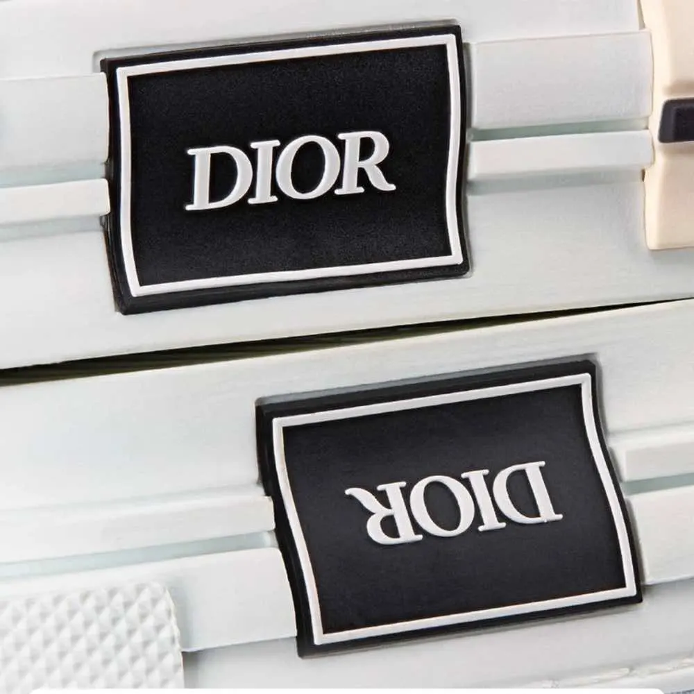 Dior B23 Dior Kasuri Blue Canvas Never worn - Model View