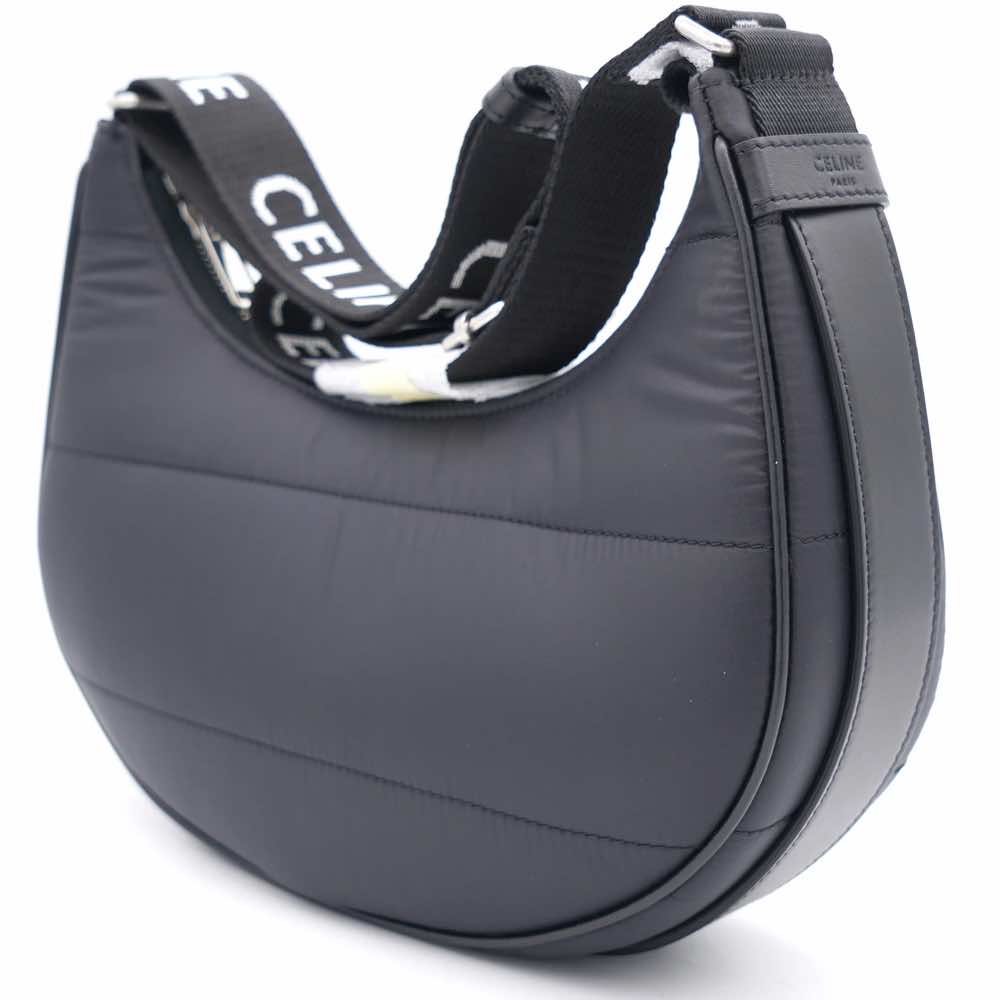 Céline Ava - Image 6