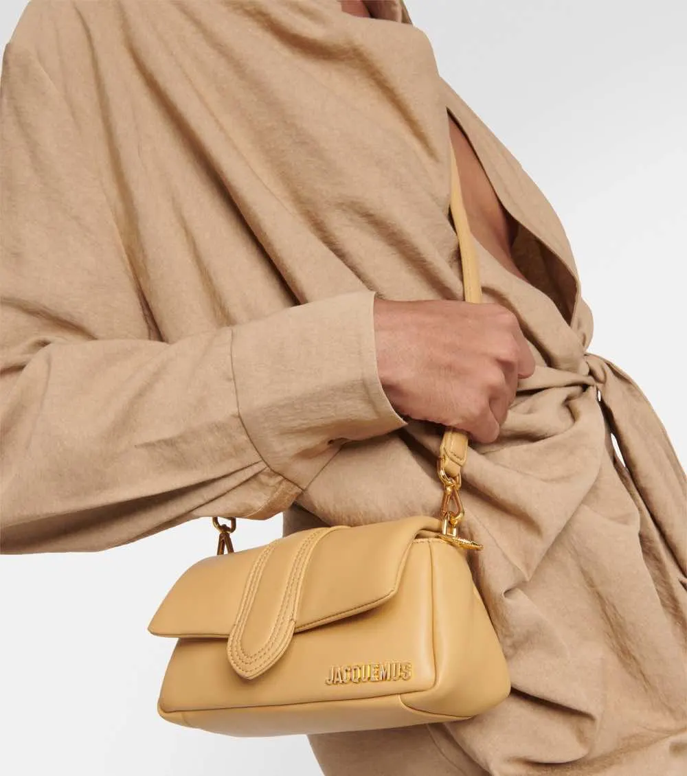 Jacquemus Le petit Bambimou Beige Leather Never worn, with tag - Model View