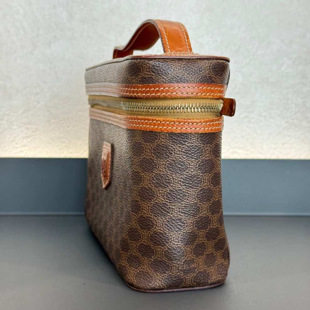 Céline Vanity - Image 6