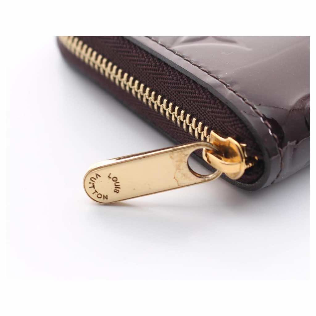Louis Vuitton Zippy - Detail 1