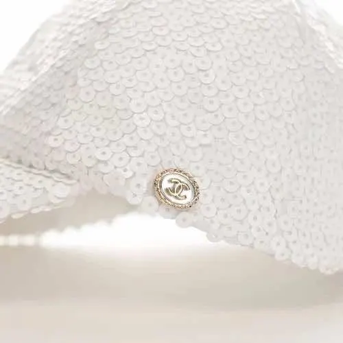 Chanel White sequin cap White Good - Inside View