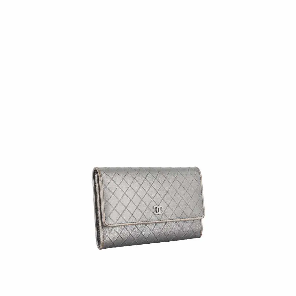 Chanel فضي رمادي جلد محفظة
