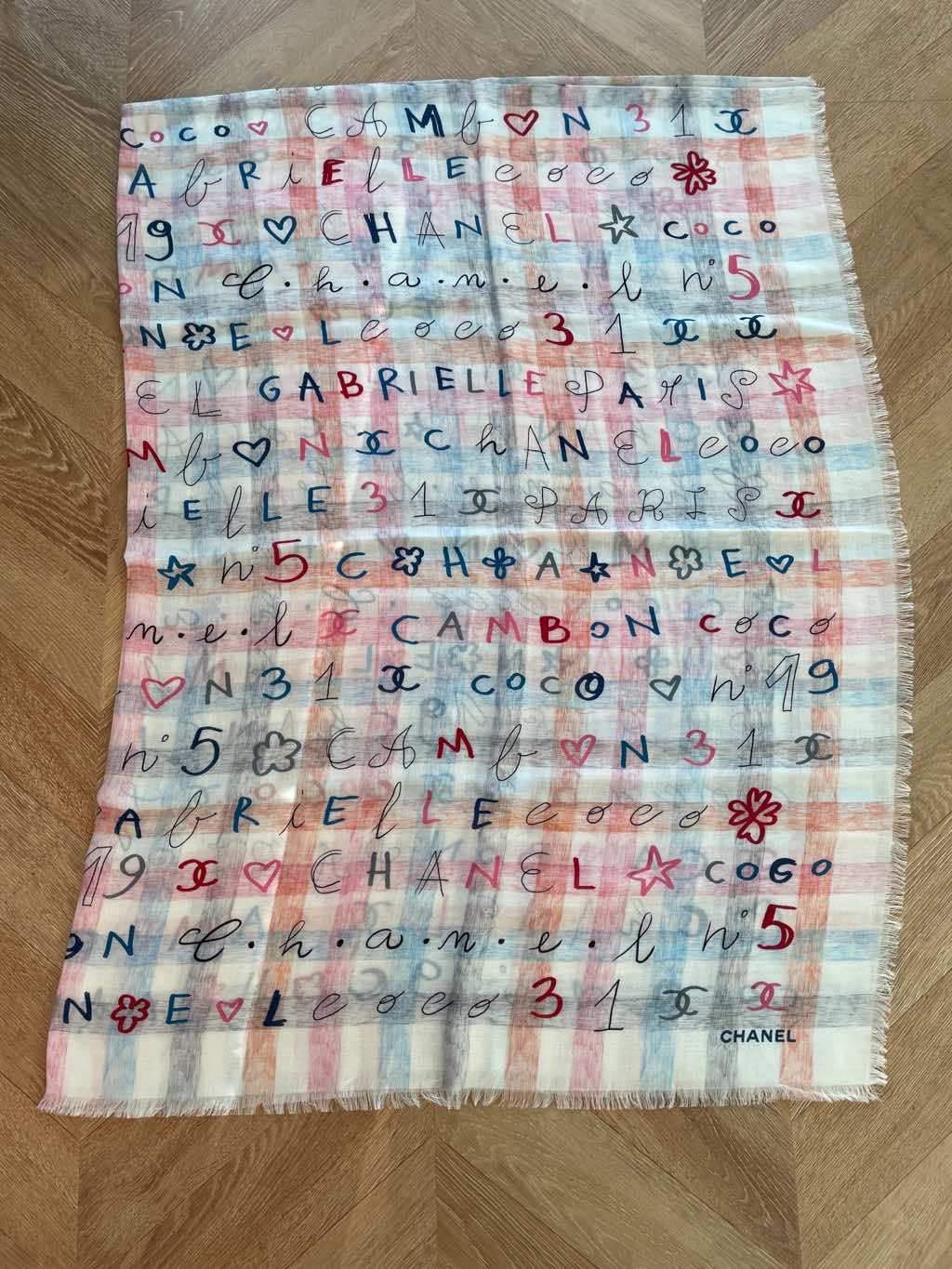 Chanel Cashmere and silk scarf - Image 6