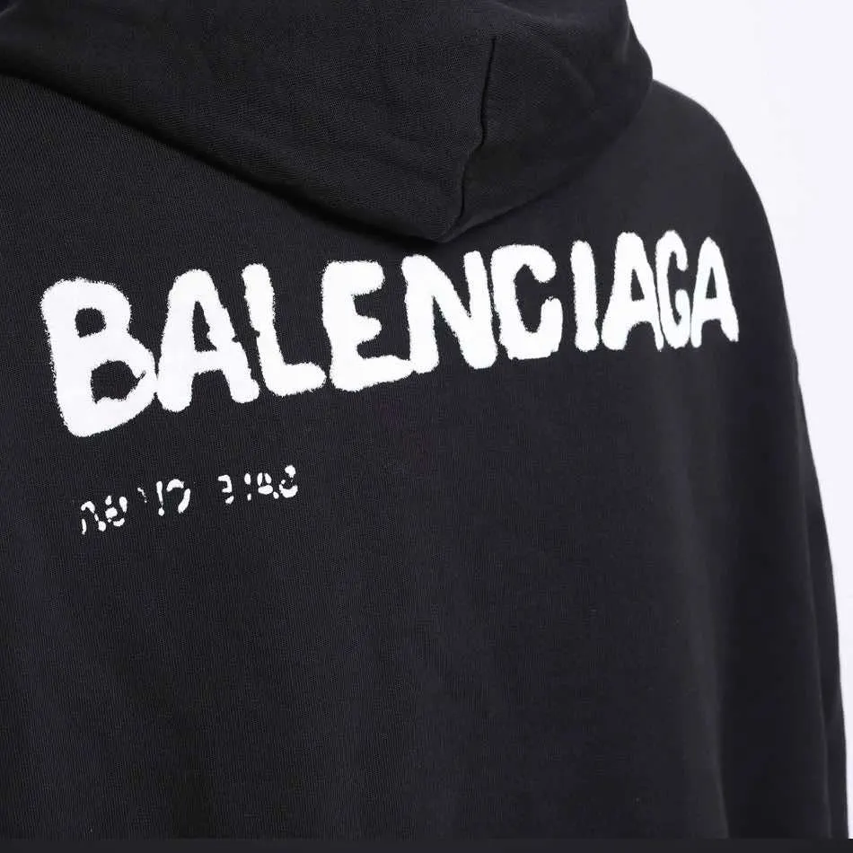 Balenciaga Black and whit. oversized cut Black Cotton Never worn, with tag - Model View