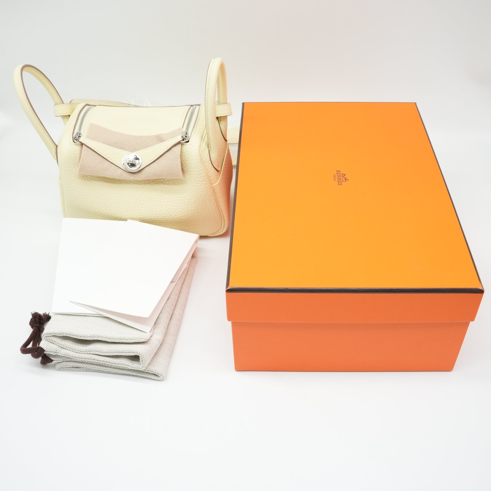 Hermès Lindy Mini Jaune Milton Taurillon Clemence Leather Shoulder Bag Year 2025 - Image 17