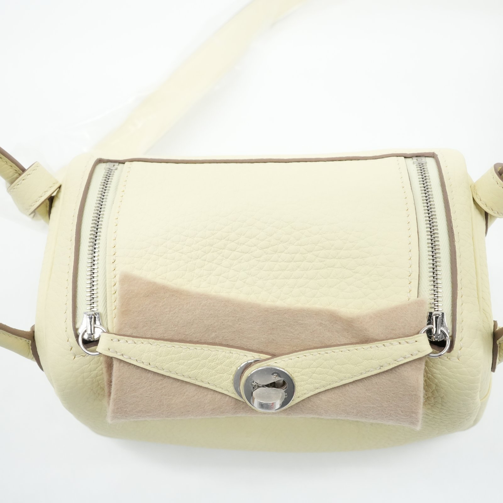 Hermès Lindy Mini Jaune Milton Taurillon Clemence Leather Shoulder Bag Year 2025 - Image 11