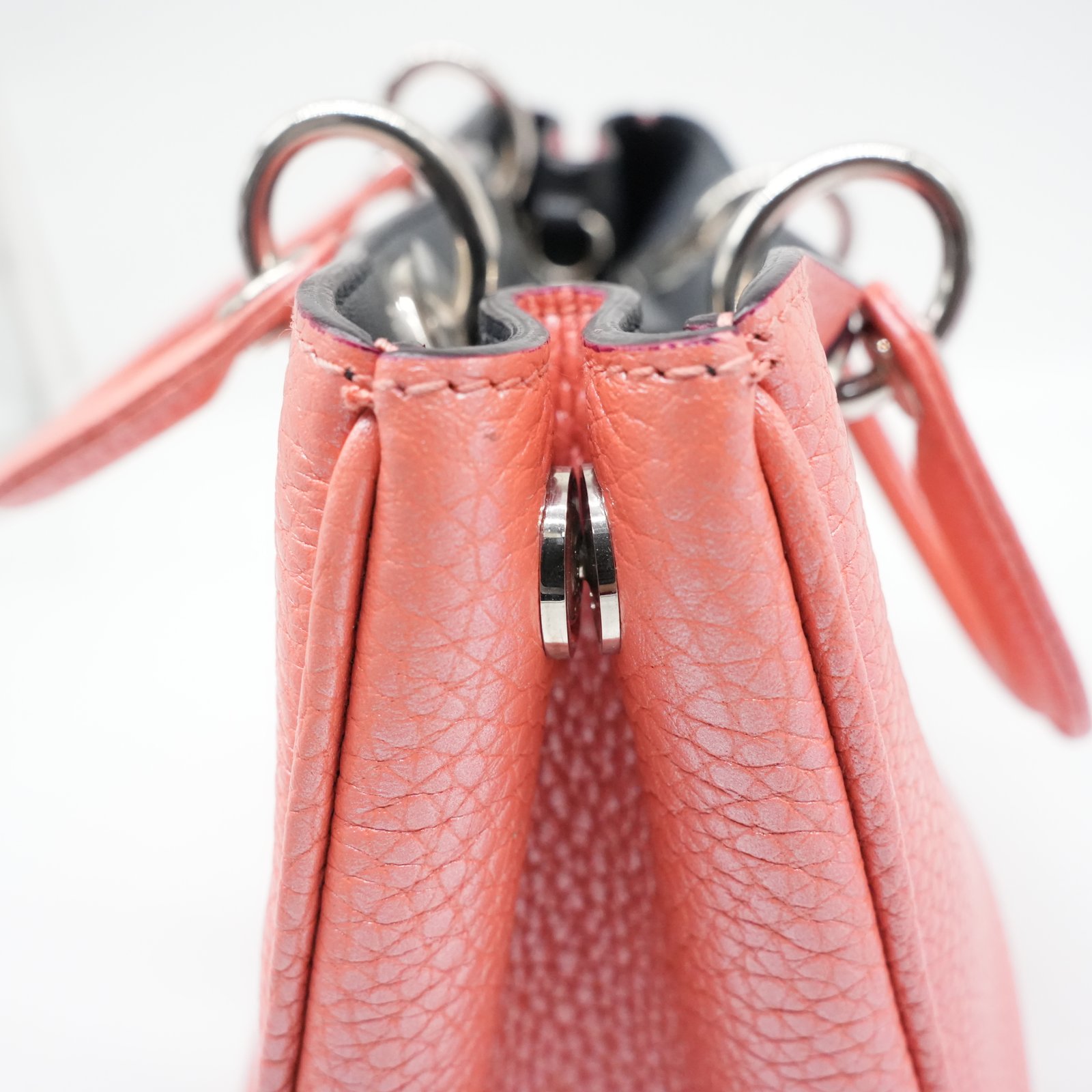 Christian Dior Pink Leather Small Diorissimo Shopper Tote - Detail 1