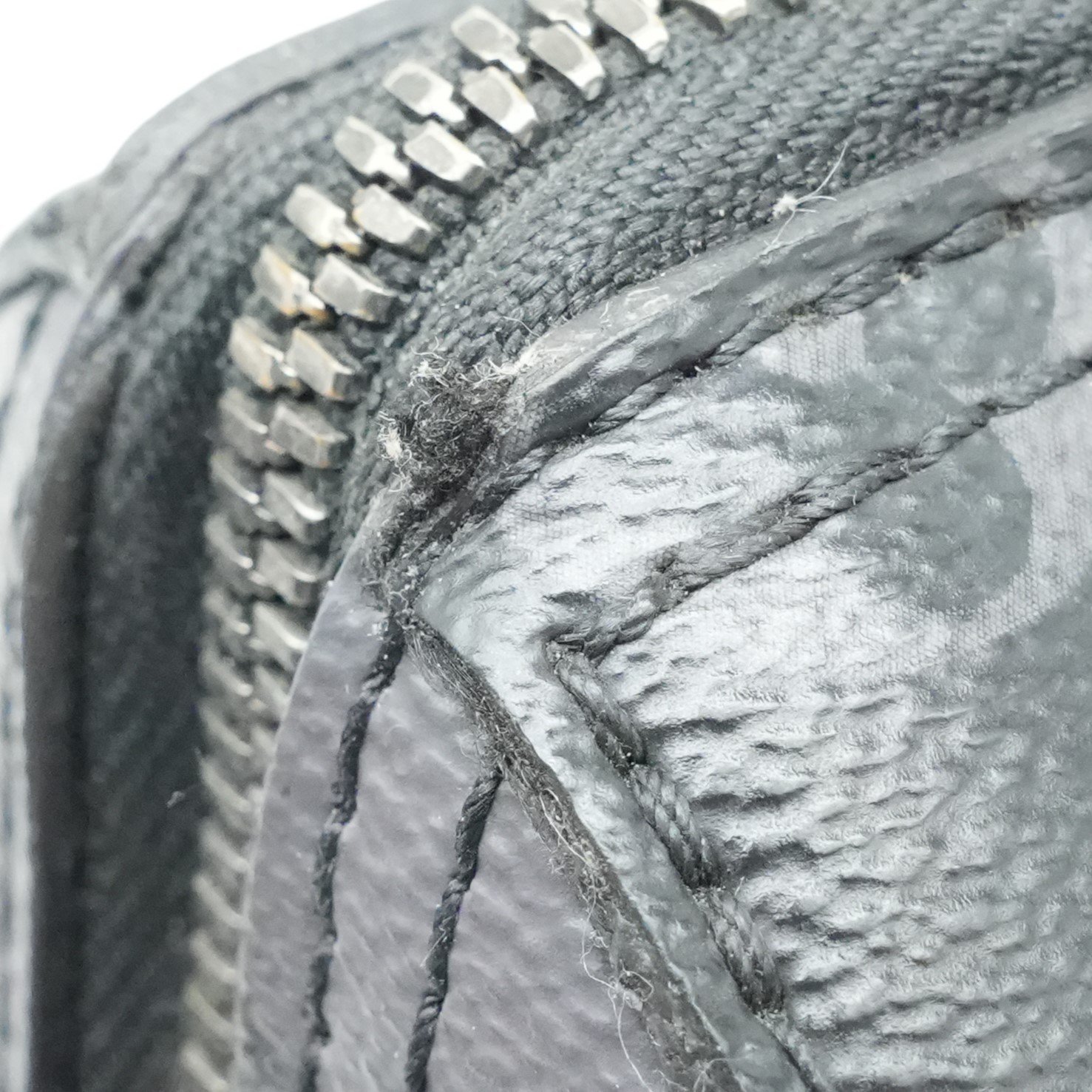 Louis Vuitton Monogram Eclipse City Keepall holiday M45936 - Image 14