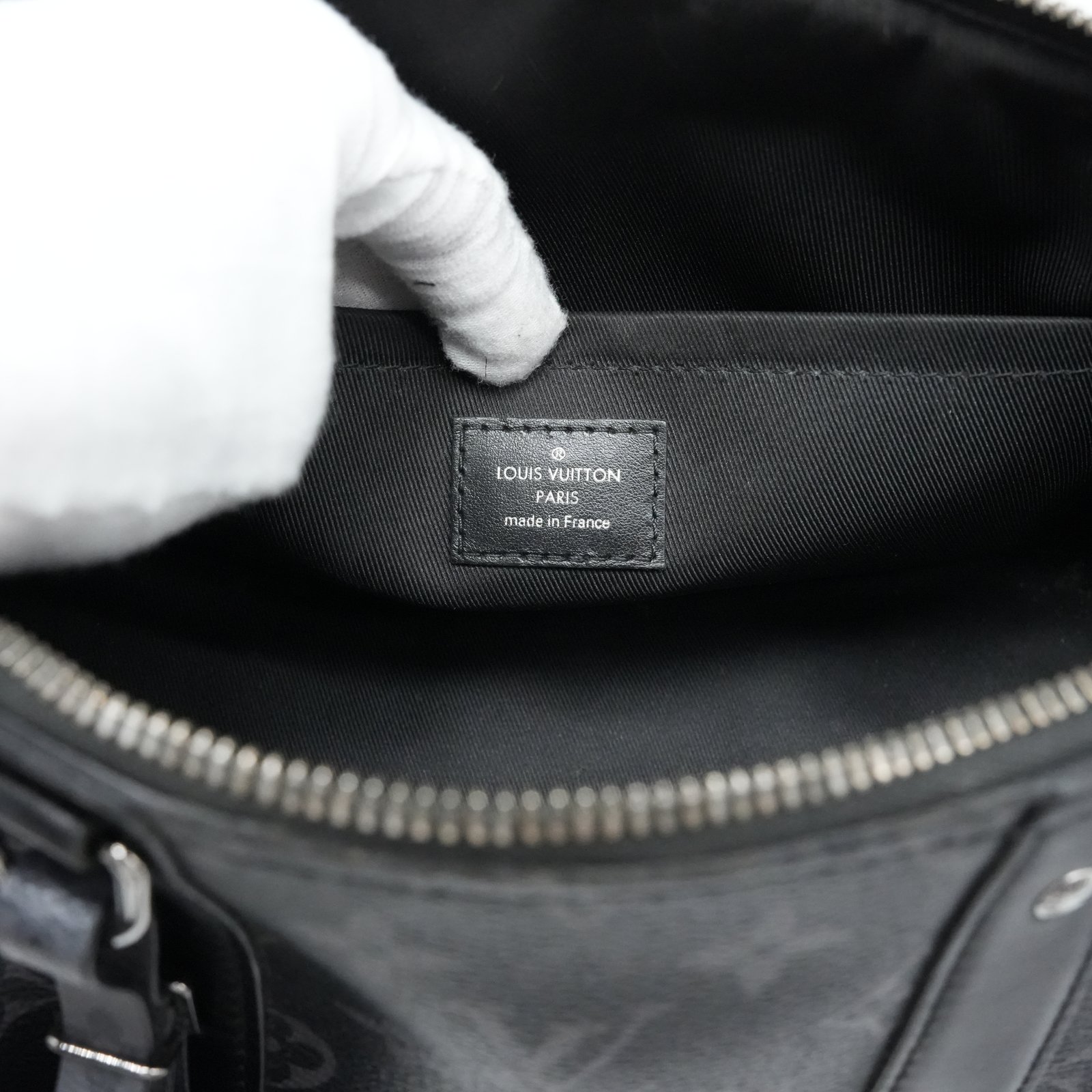Louis Vuitton Monogram Eclipse City Keepall holiday M45936 - Detail 2