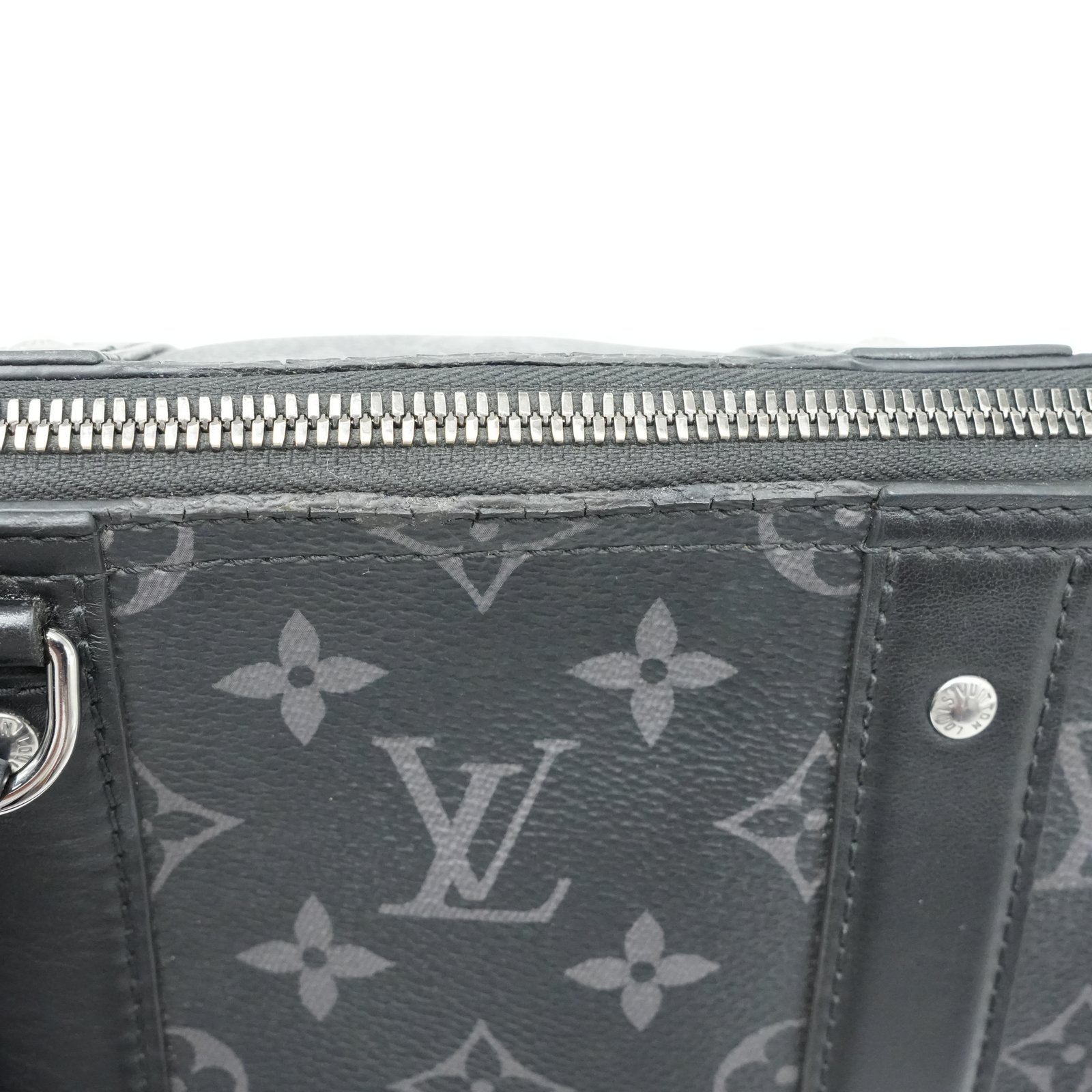 Louis Vuitton Monogram Eclipse City Keepall holiday M45936 - Image 12