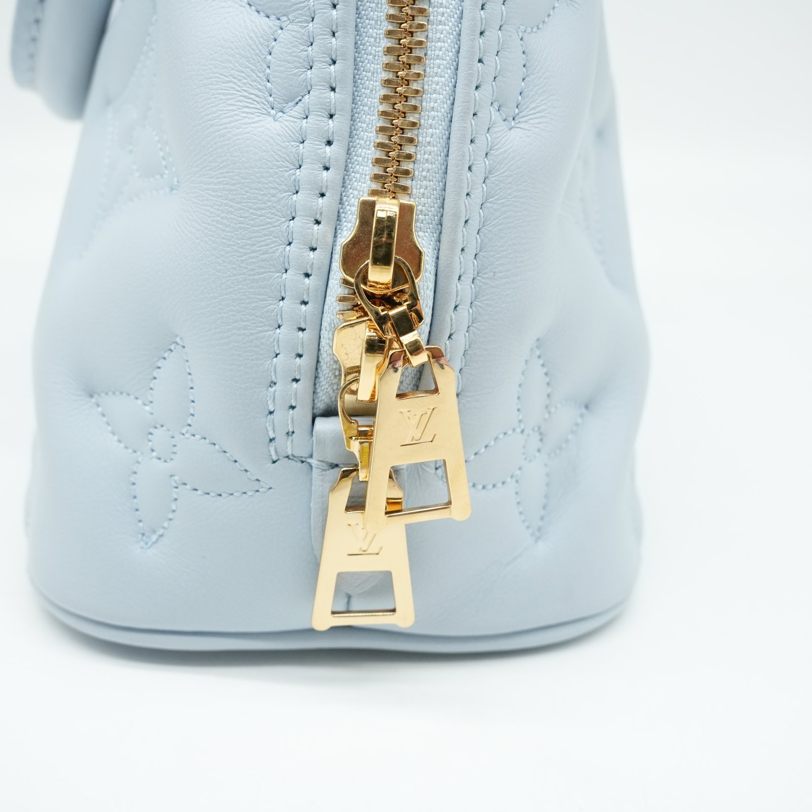 Louis Vuitton Alma BB Blue Glacier Bubblegram Calfskin Bag M59793 - Detail 1