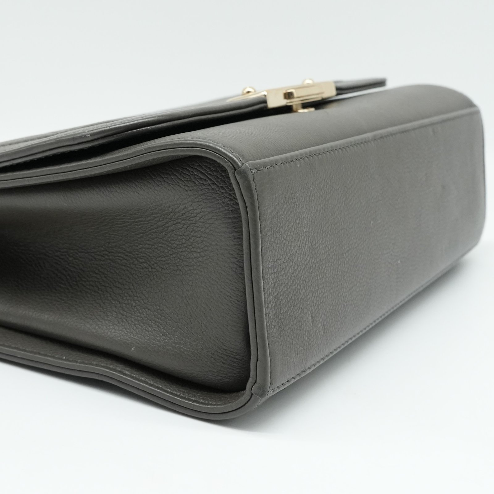 Chanel Grained Calfskin Quilted Medium Label Click Flap Bag Khaki - Side view