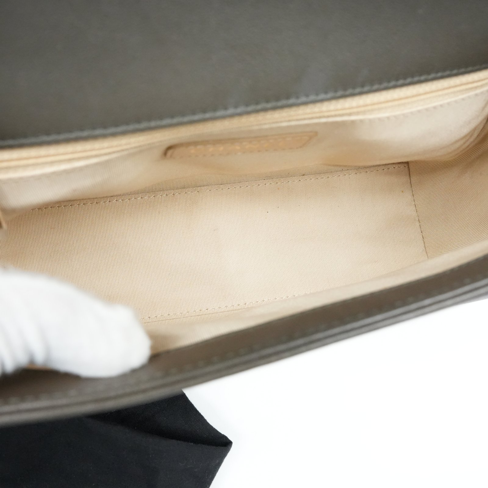 Chanel Grained Calfskin Quilted Medium Label Click Flap Bag Khaki - Image 10