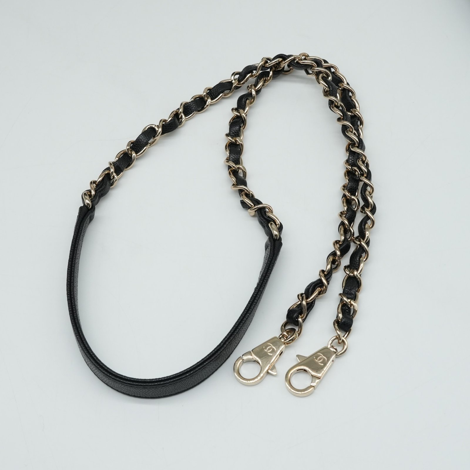 Chanel Flap Bag Top Handle Grained Caviar Noir - Image 19