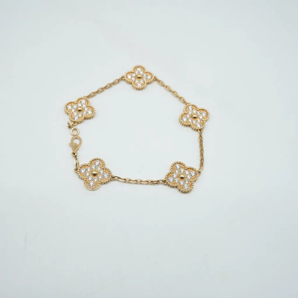 Van Cleef & Arpels  Vintage Alhambra bracelet, 5 motifs with Diamonds Gold Gold Good - Model View