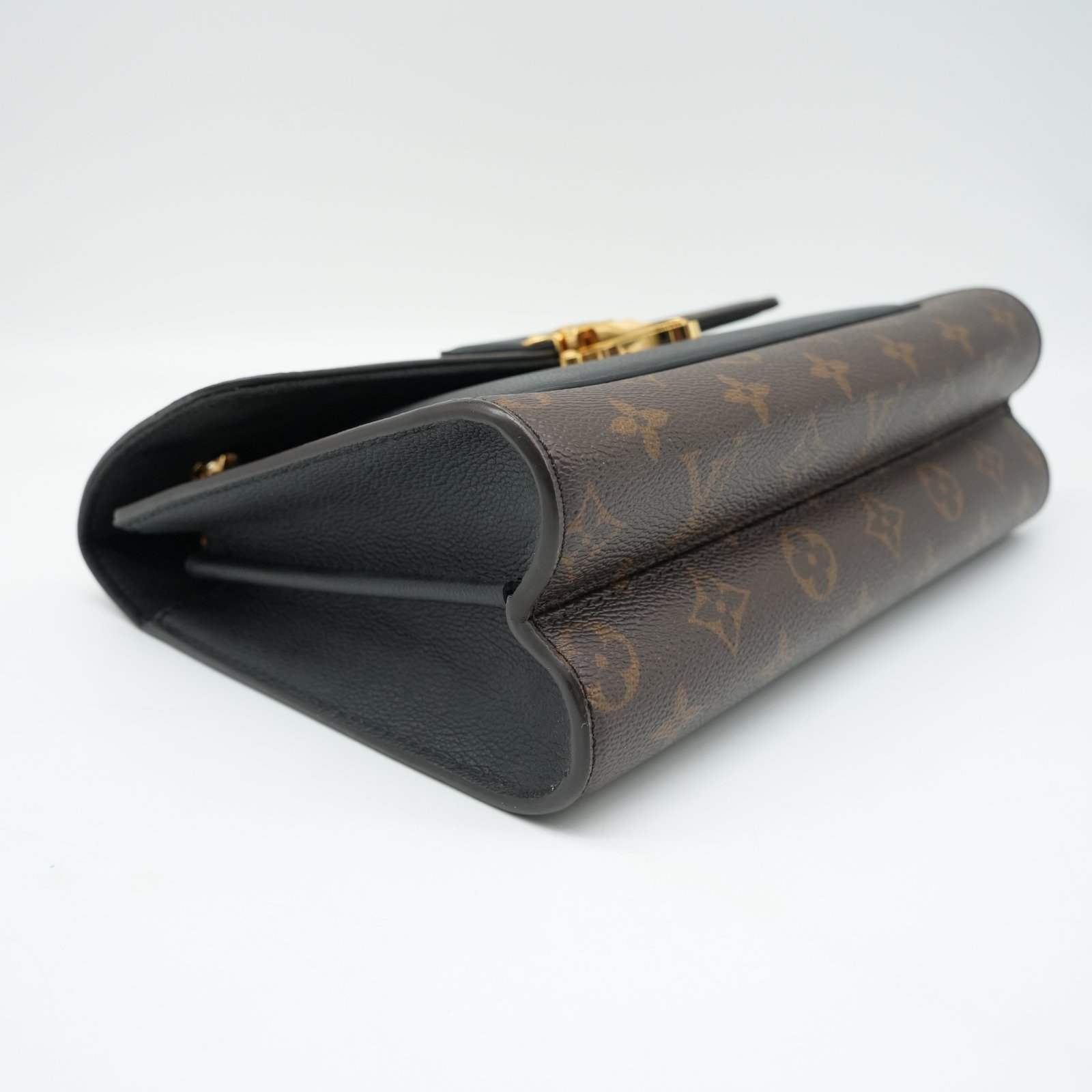 Louis Vuitton Black Monogram Canvas Victoire Bag M4173 - Detail 1