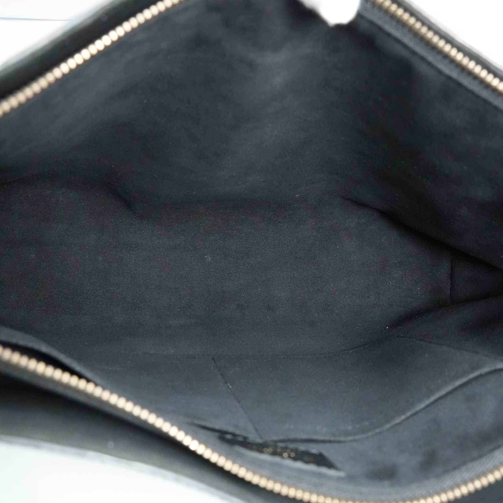 Louis Vuitton Monogram Empreinte Leather Surene MM Bag Black - Detail 2