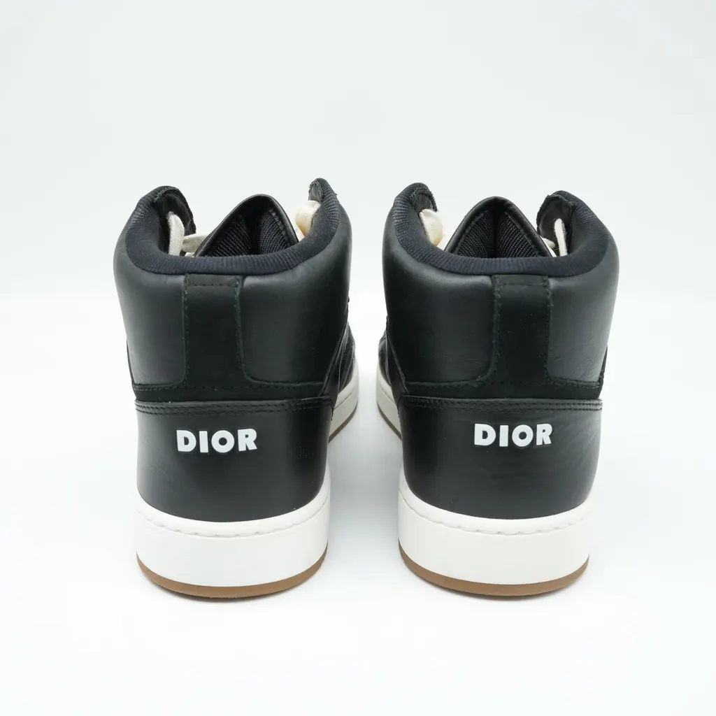 Dior B27 Oblique sneakers Size 44 Black Good - Model View