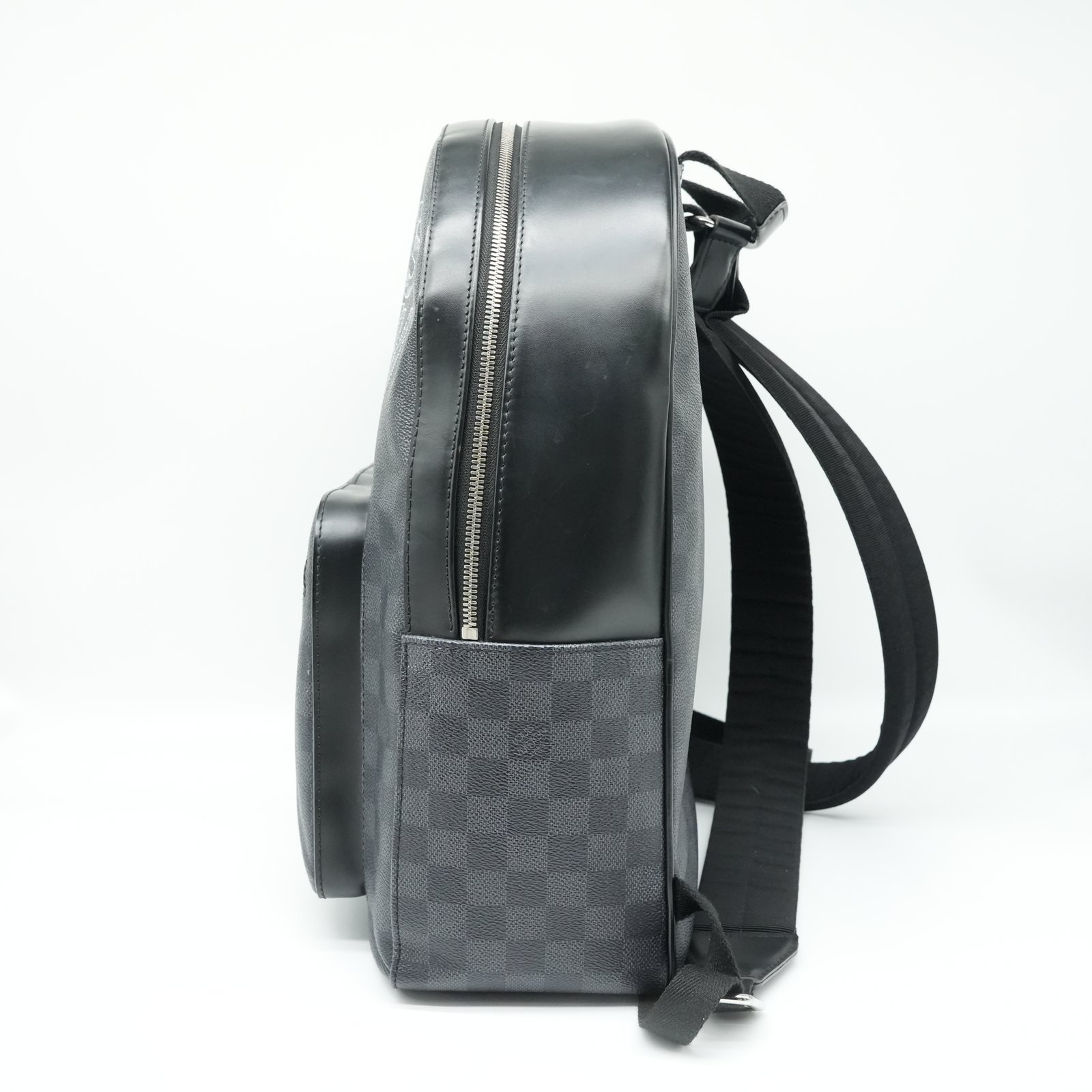 Louis Vuitton Damier Graphite Backpack TJ4189 - Back view