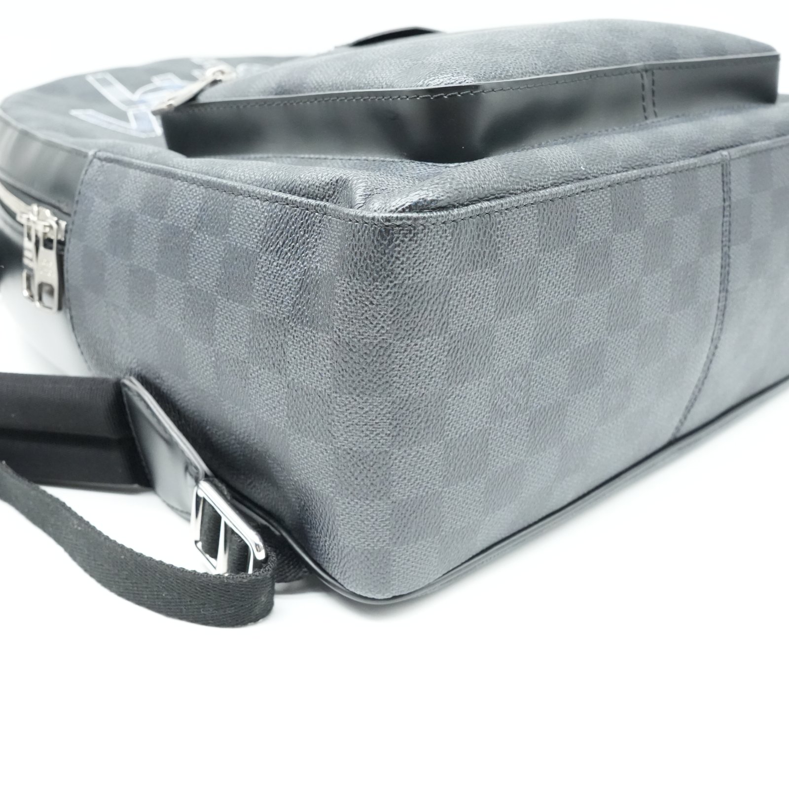 Louis Vuitton Damier Graphite Backpack TJ4189 - Detail 1