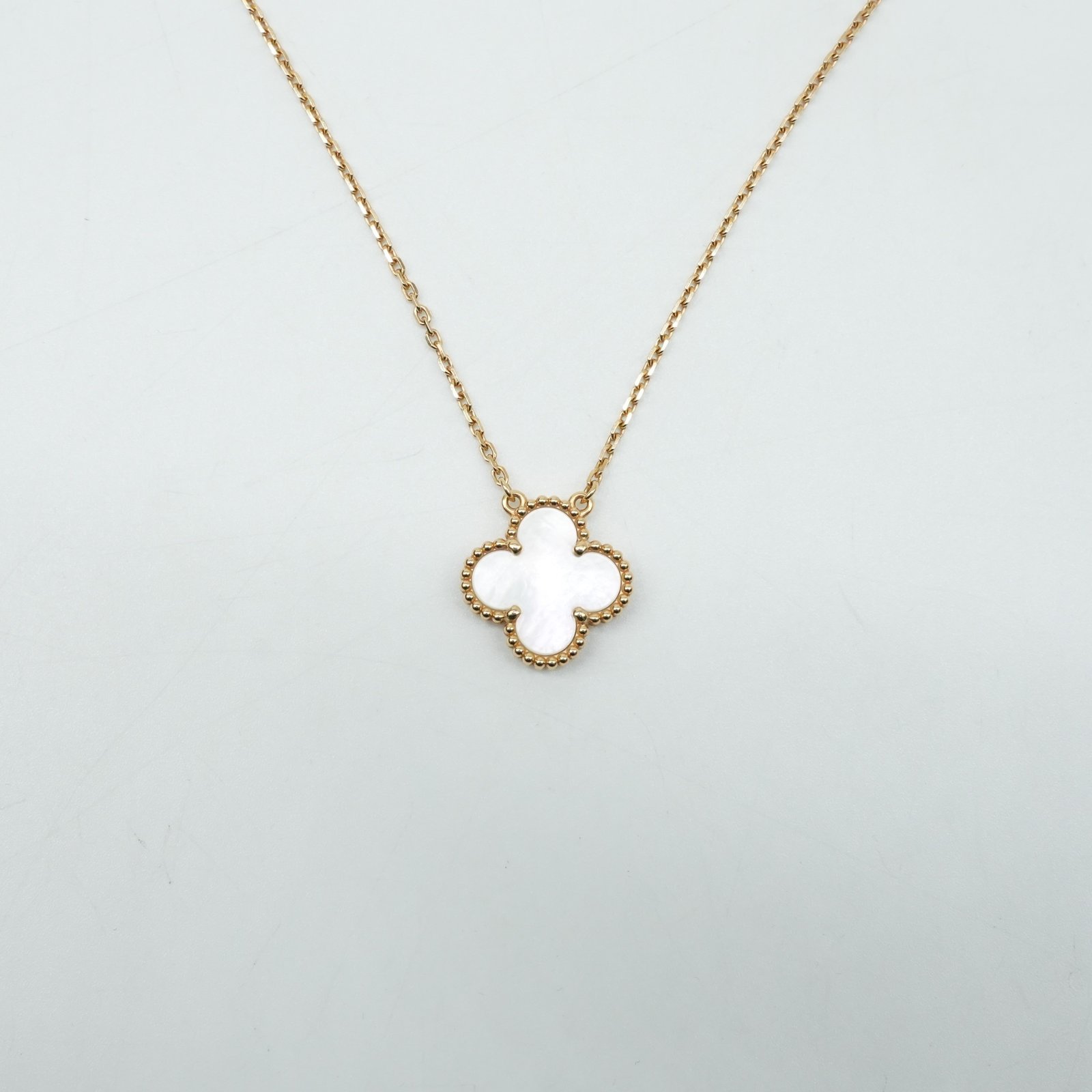 Van Cleef & Arpels Vintage Alhambra Pendant - Image 6