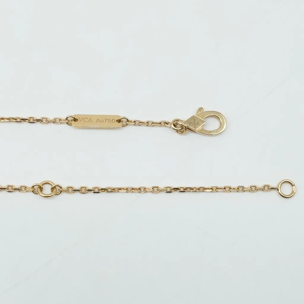 Van Cleef & Arpels Vintage Alhambra Pendant Yellow Good - Box View
