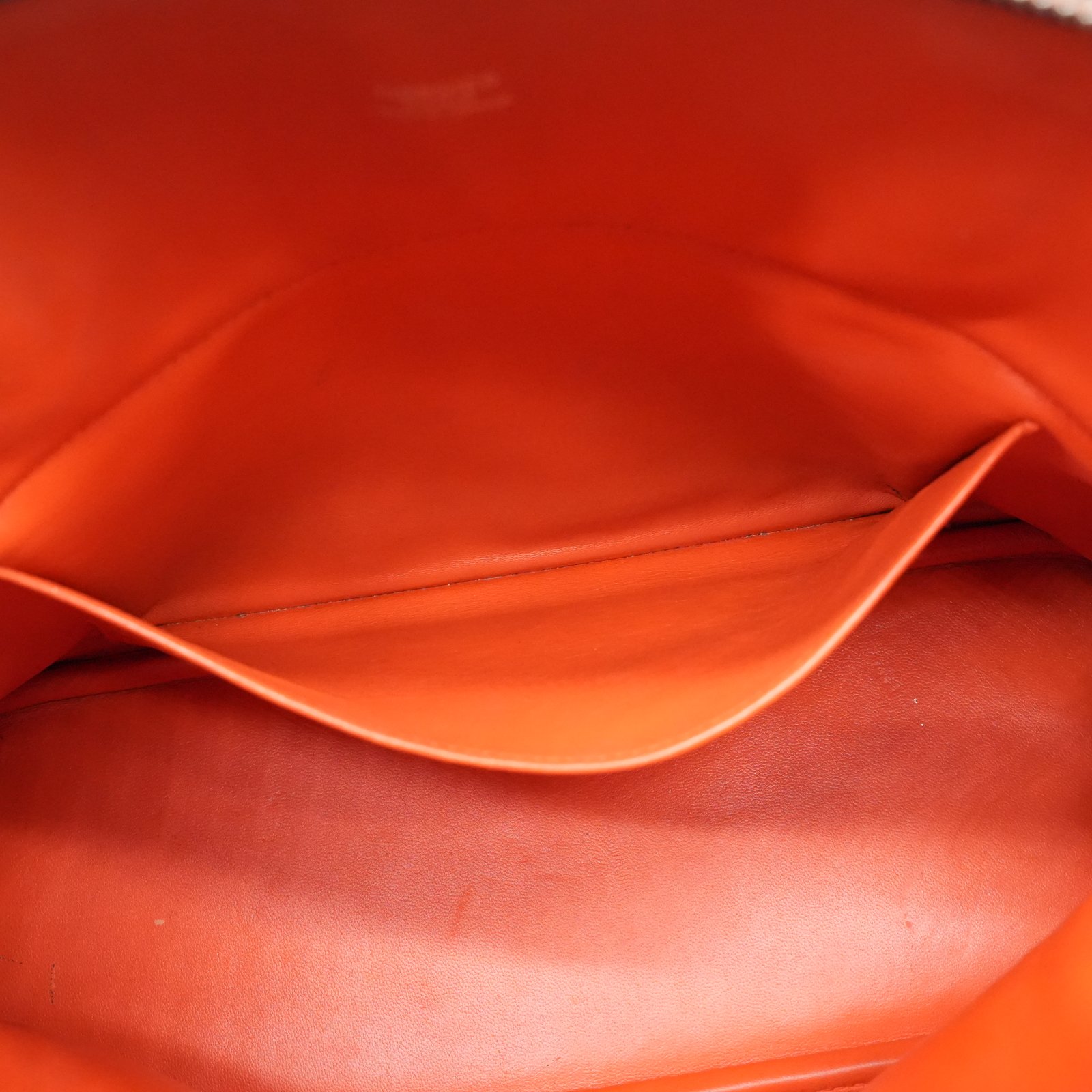 Hermès Bolide 31 Handbag In Potiron Orange Clemence Leather - Image 14