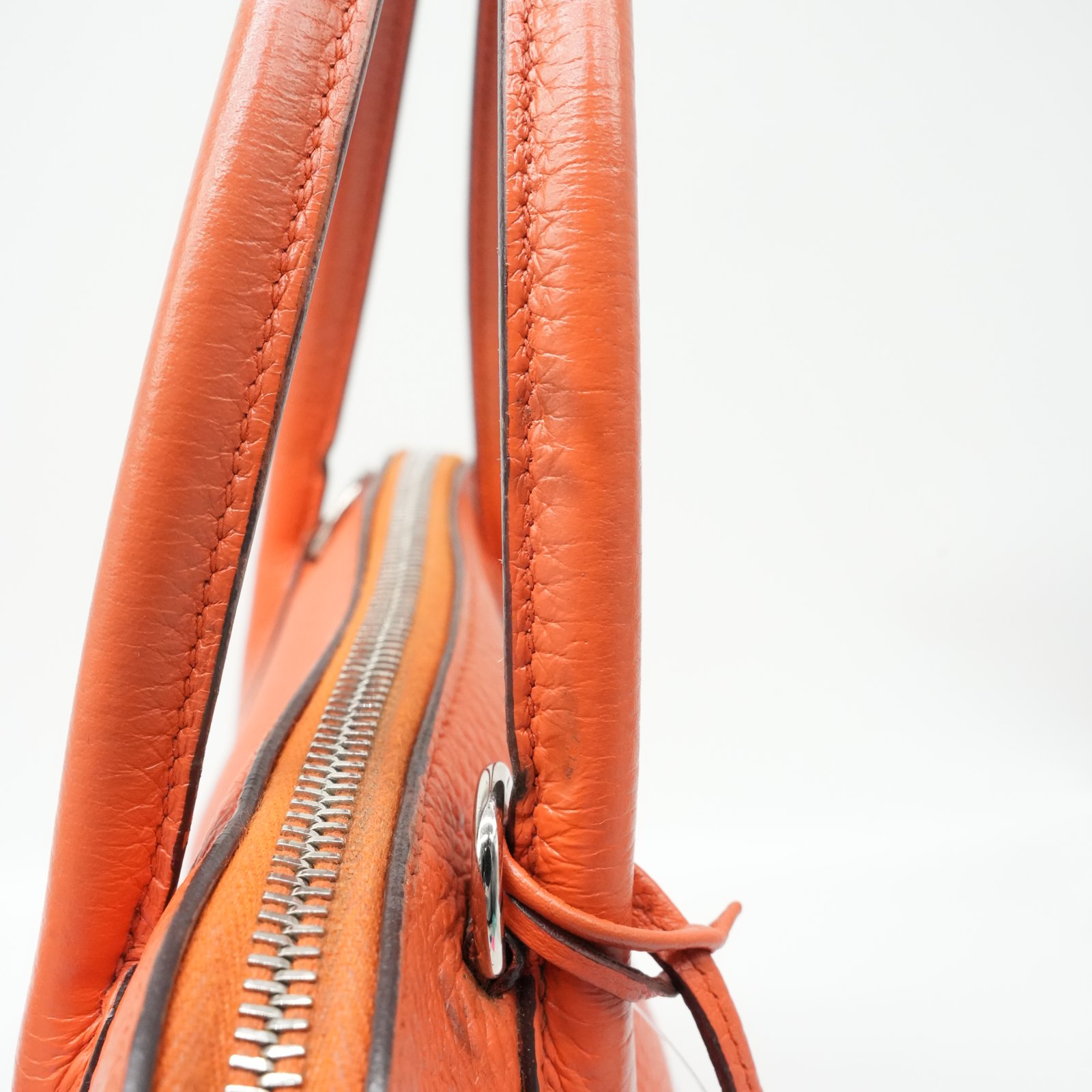 Hermès Bolide 31 Handbag In Potiron Orange Clemence Leather - Image 19