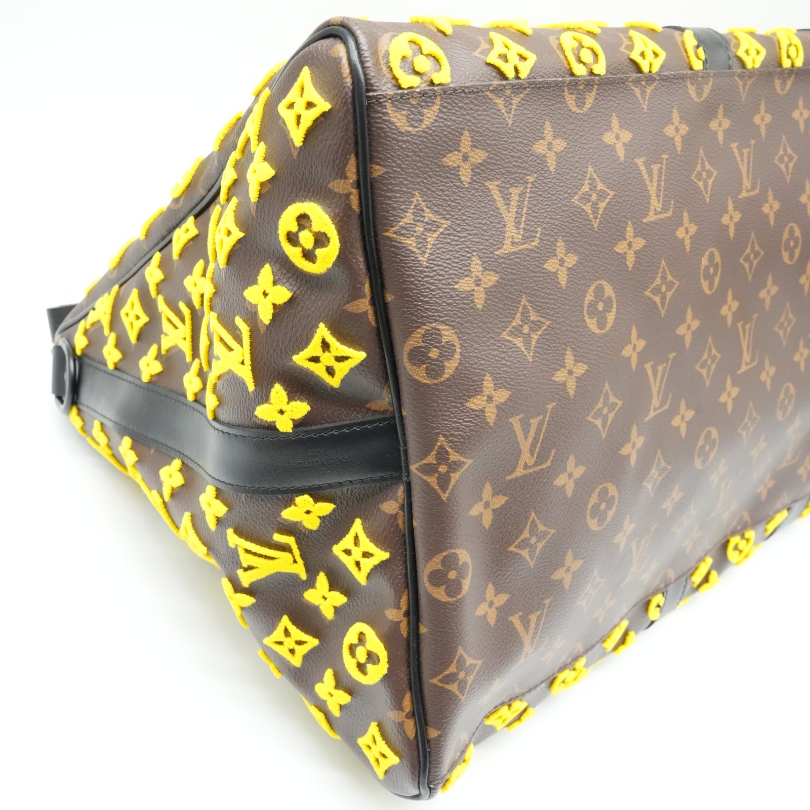Louis Vuitton Keepall 50 Triangle Yellow Noire Monogram Tuffetage Duffle Bag M45069 - Detail 1
