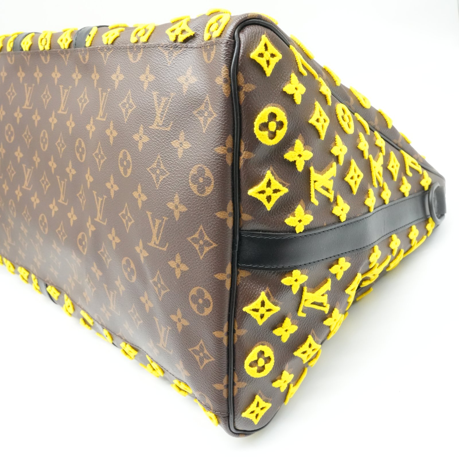 Louis Vuitton Keepall 50 Triangle Yellow Noire Monogram Tuffetage Duffle Bag M45069 - Detail 2