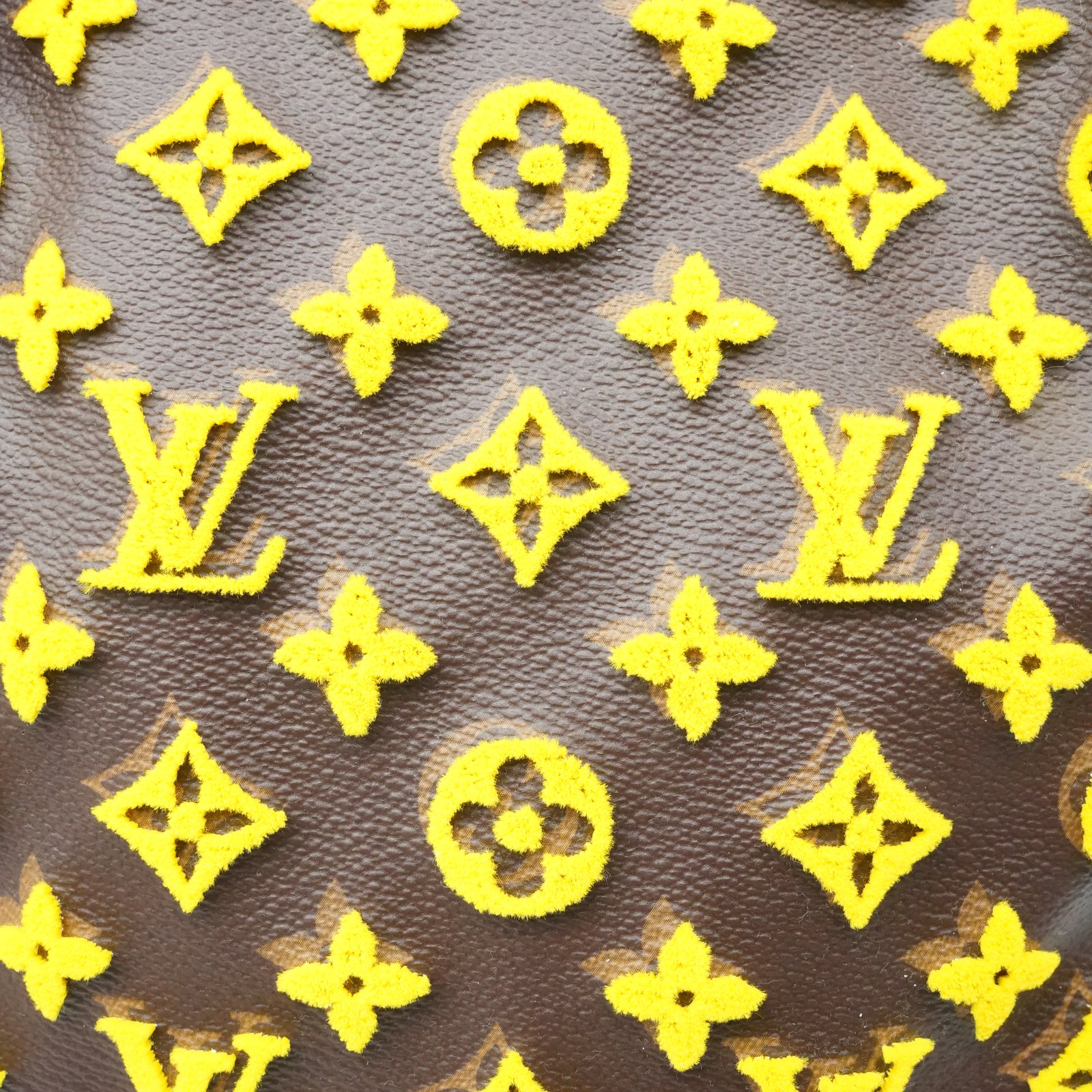 Louis Vuitton Keepall 50 Triangle Yellow Noire Monogram Tuffetage Duffle Bag M45069 - Image 10