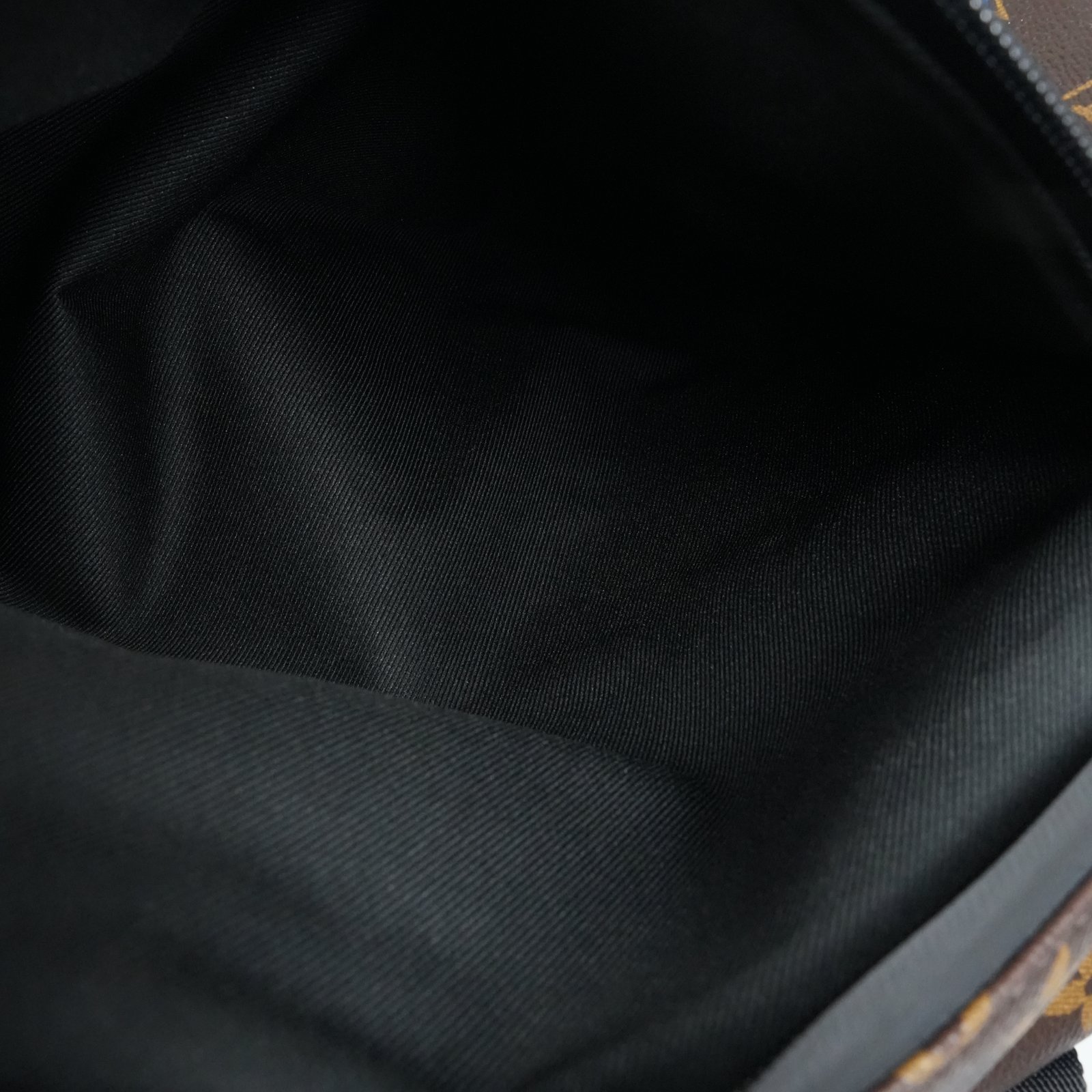 Louis Vuitton Monogram Chalk Backpack Marron M44480 - Image 15