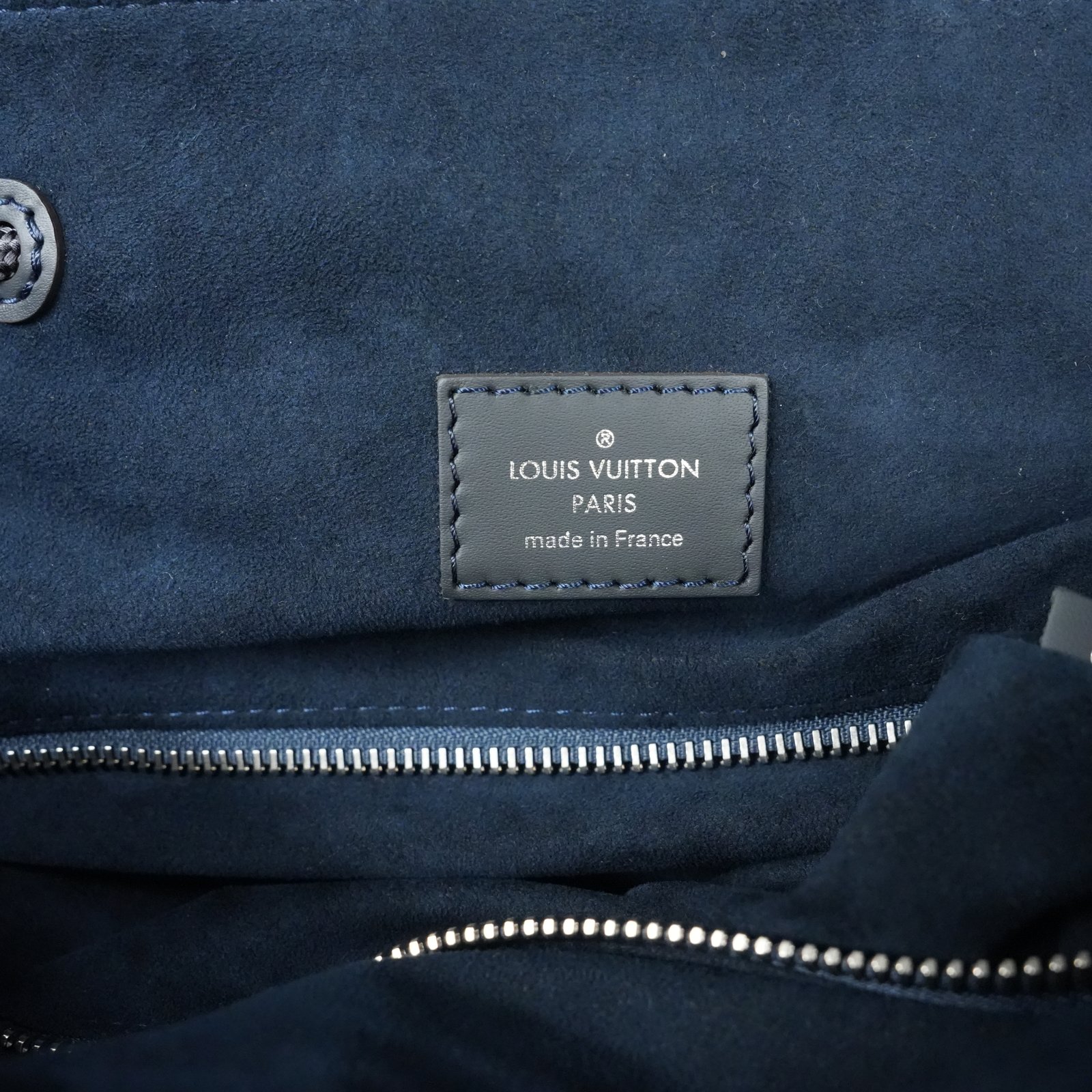 Louis Vuitton Christopher MM Epi XL Backpack M24326 - Image 21