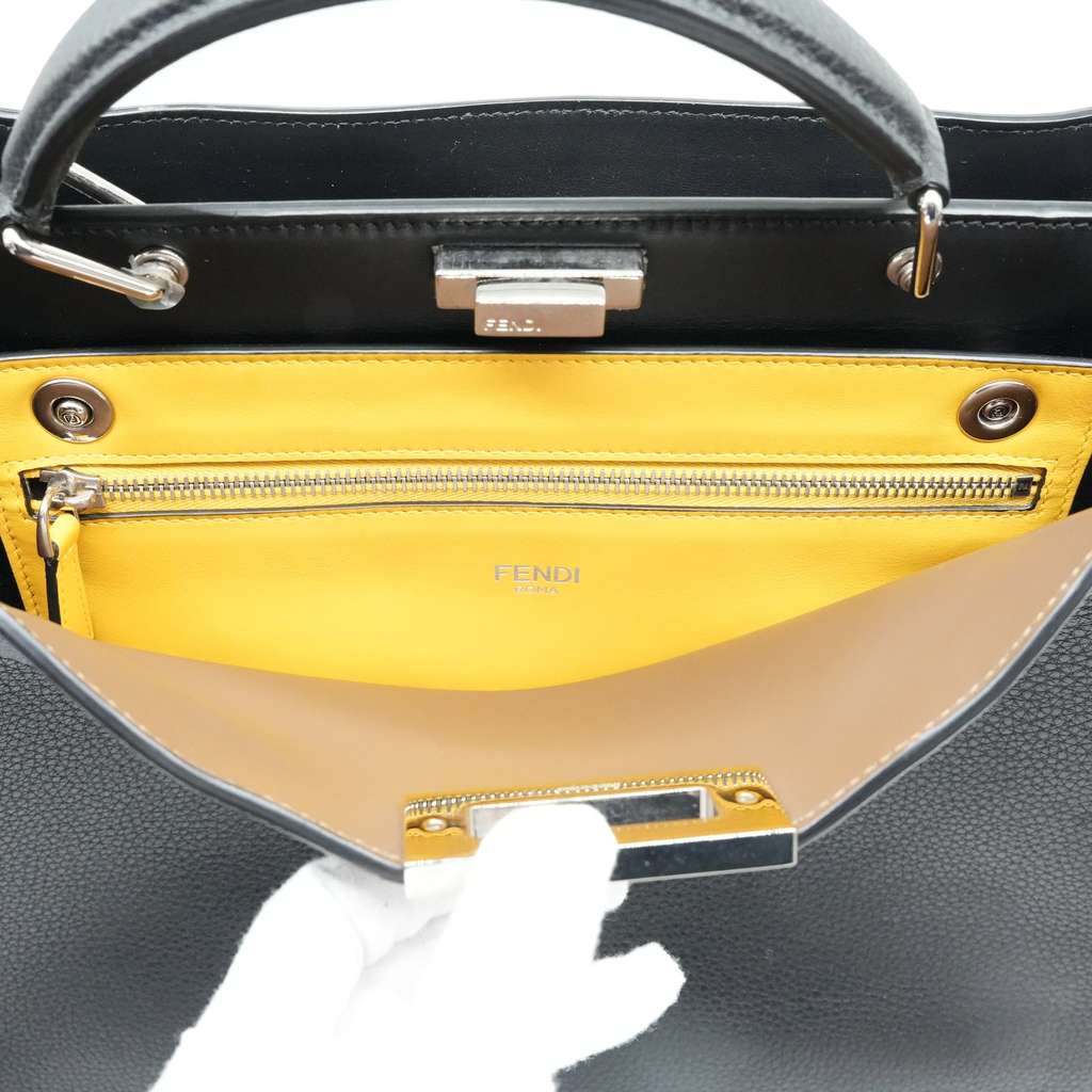 Fendi Timeless Peekaboo ISeeU Medium Black Leather Bag - Image 15