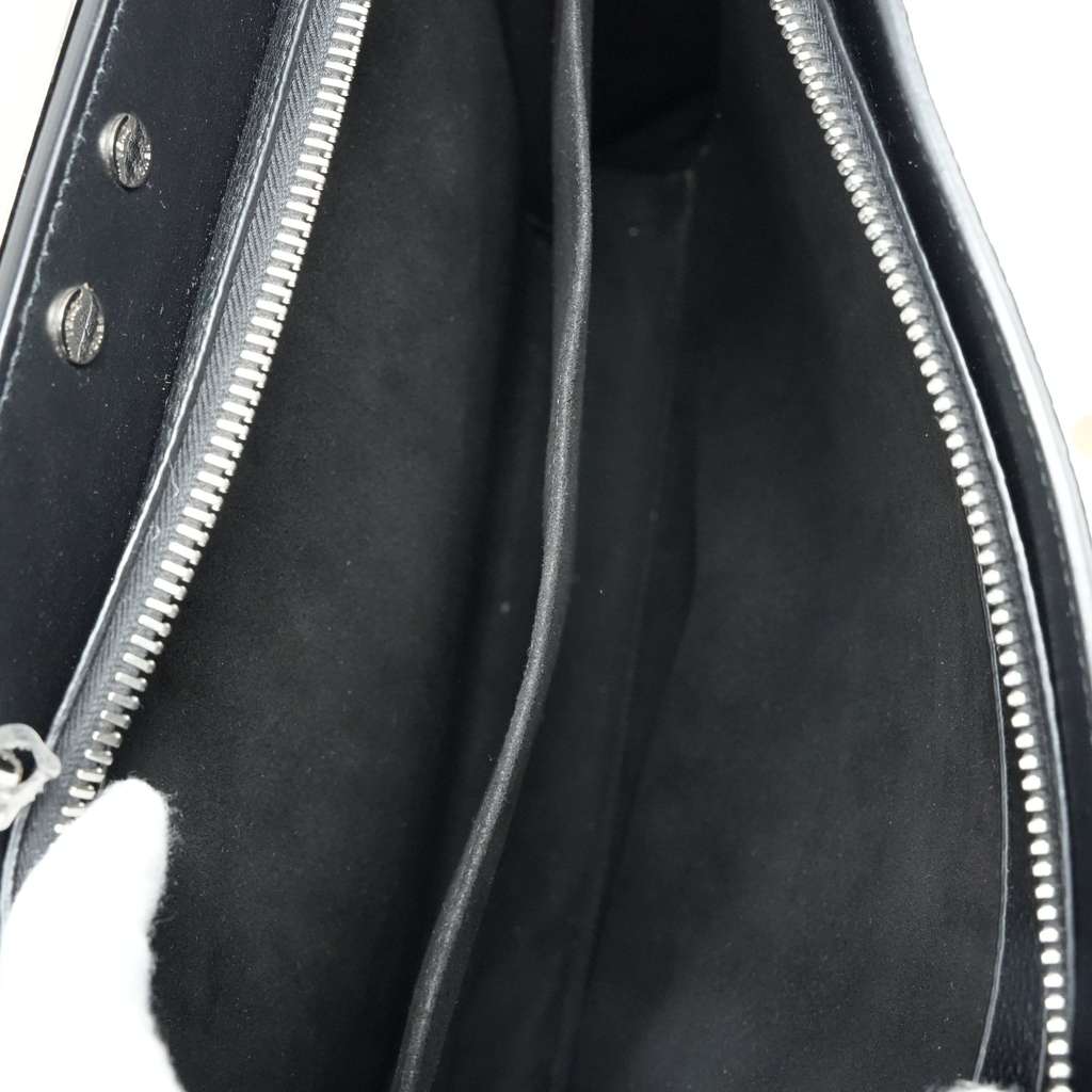 Fendi Timeless Peekaboo ISeeU Medium Black Leather Bag - Image 16