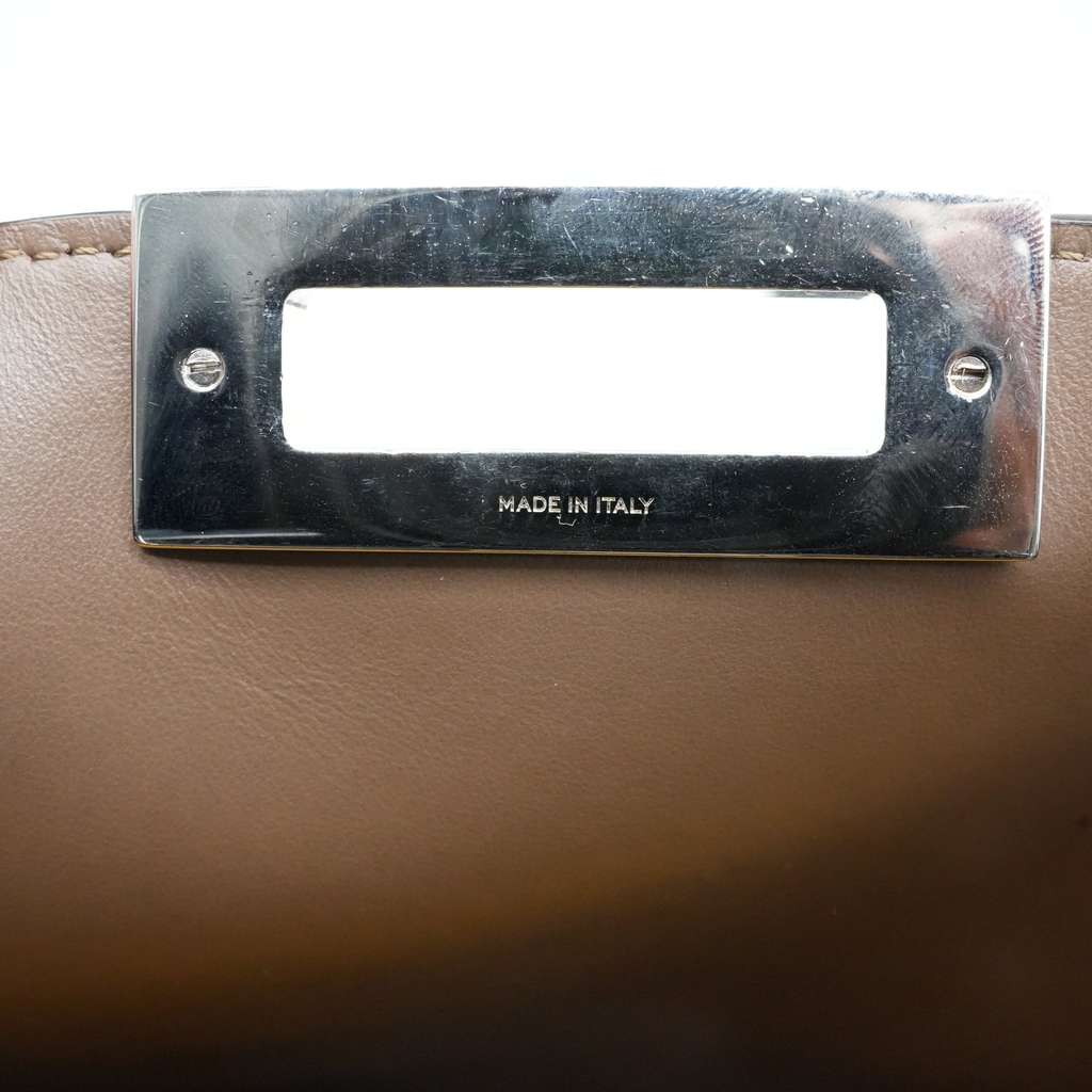 Fendi Timeless Peekaboo ISeeU Medium Black Leather Bag - Image 11