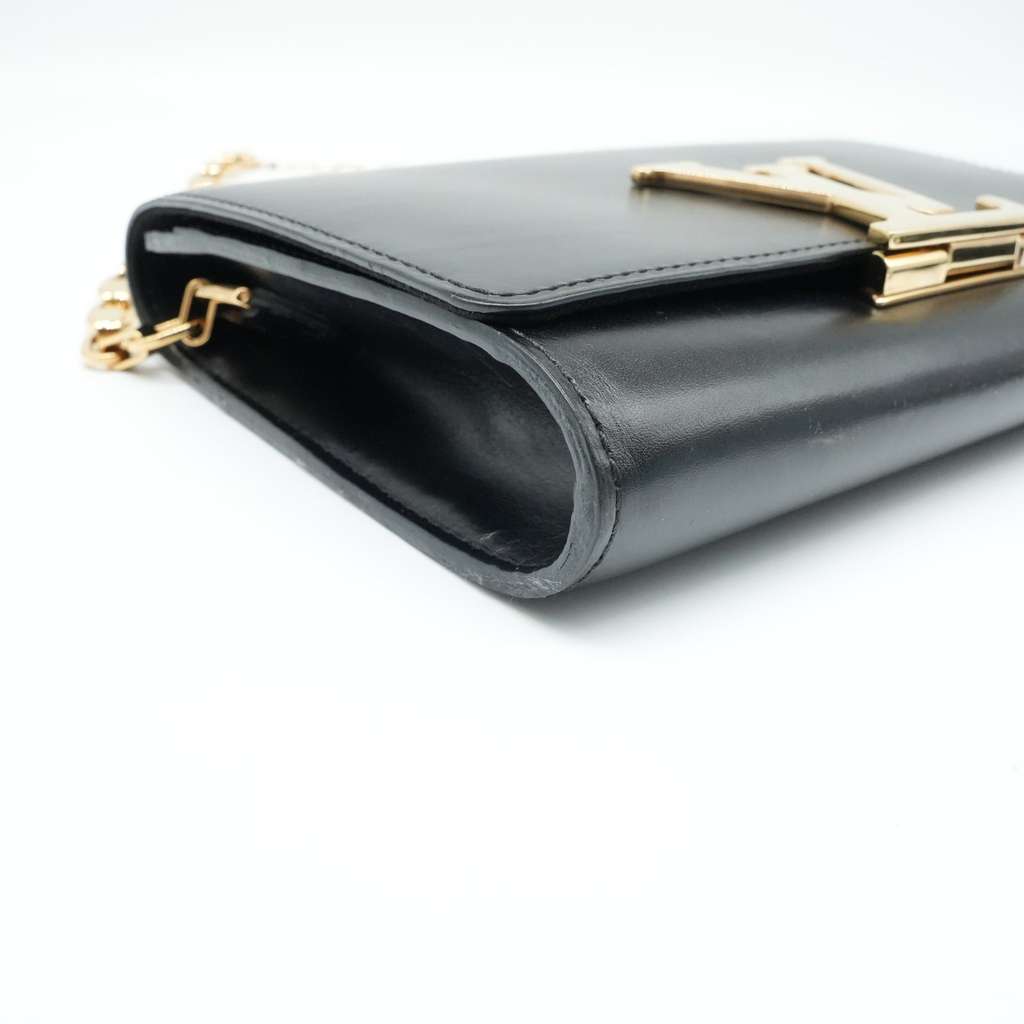 Louis Vuitton Black Leather Louise Chain Clutch - Image 11