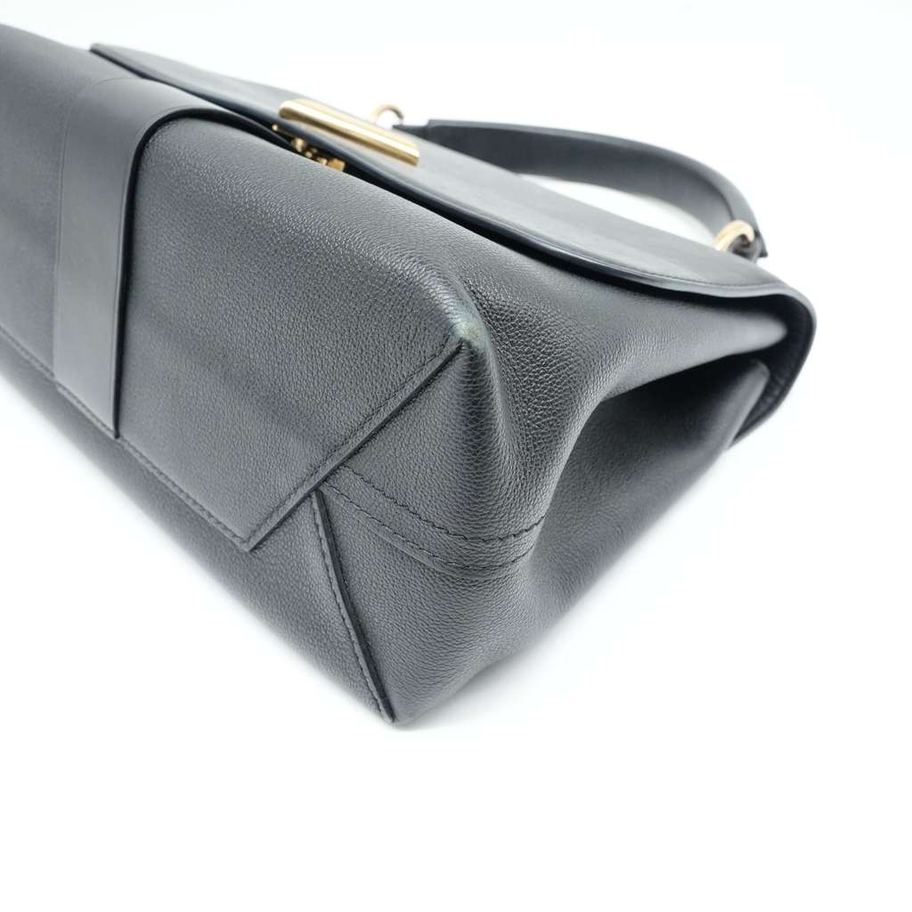 Louis Vuitton Black Monogram Leather Very One Handle Black Bag - Detail 1