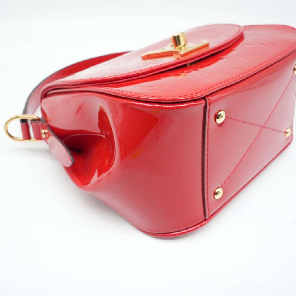 Louis Vuitton Pasadena Red M90944 - Detail 1